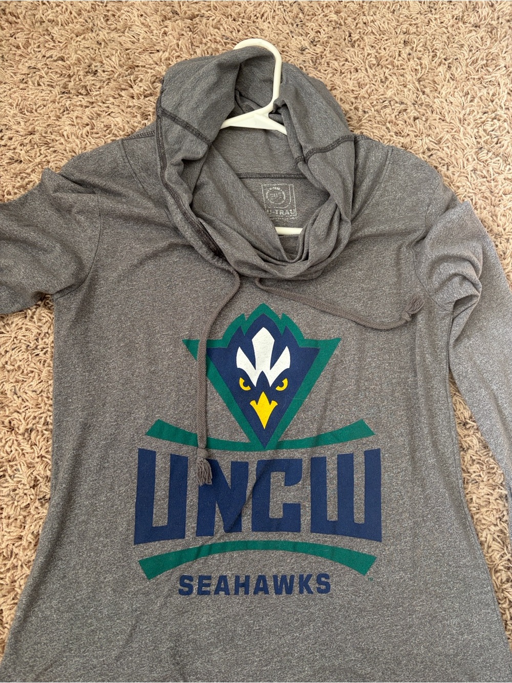 UNCW Gray Women's Hooded Long-Sleeve Top - Seahawks Logo